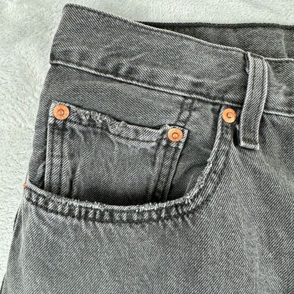 Levis 501XX Jeans Mens 32x26 Faded Black 5 Pocket Button Fly Distressed Frayed - Picture 6 of 16